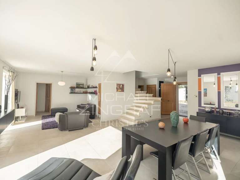 House Cabrières-d'Avignon - 4 bedrooms - 160m²