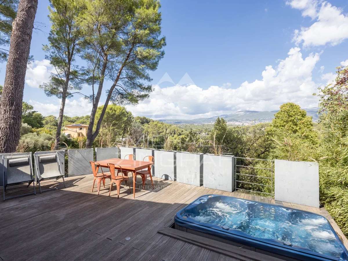 House Mouans-Sartoux