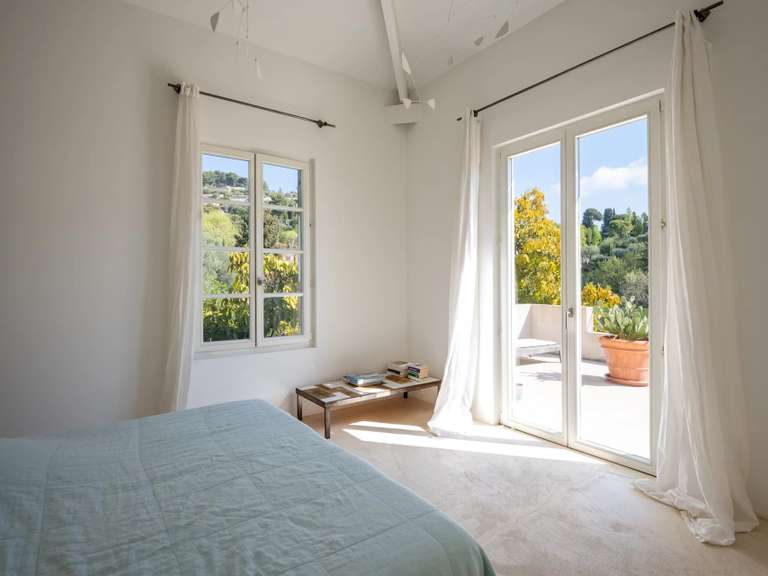 House Saint-Paul-de-Vence - 3 bedrooms - 222m²