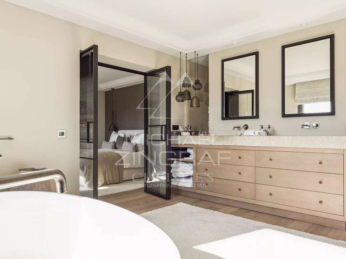 House Mougins