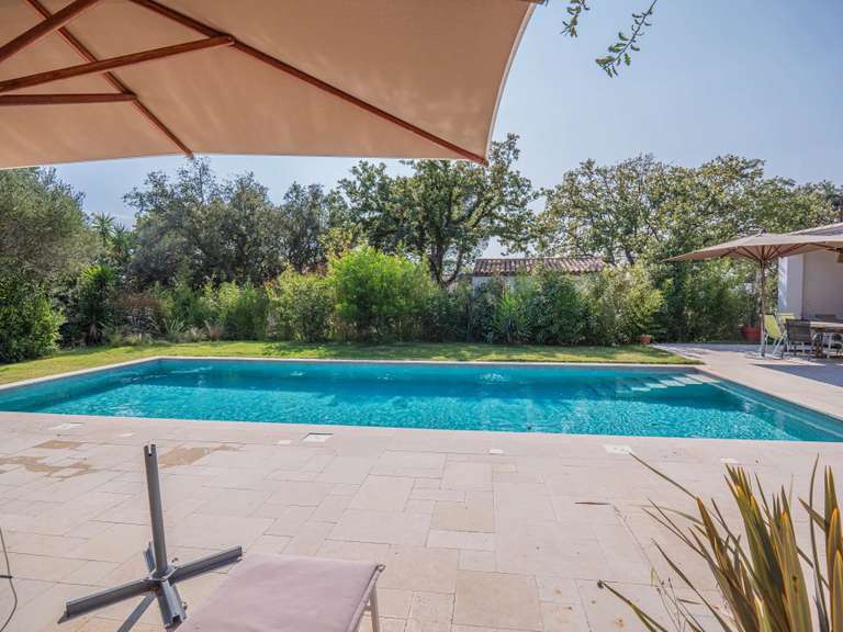 Maison Grimaud - 6 chambres - 300m²