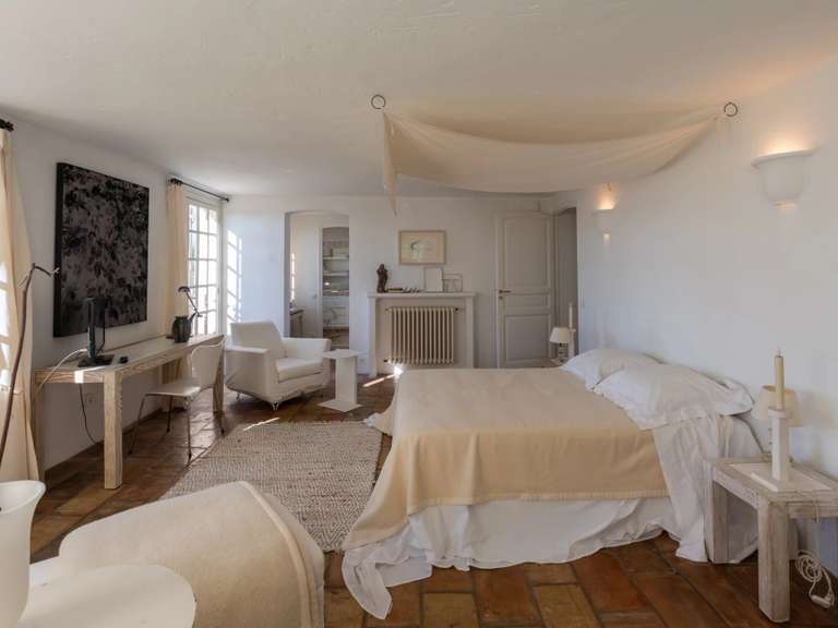 Maison Saint-Paul-de-Vence - 3 chambres - 232m²