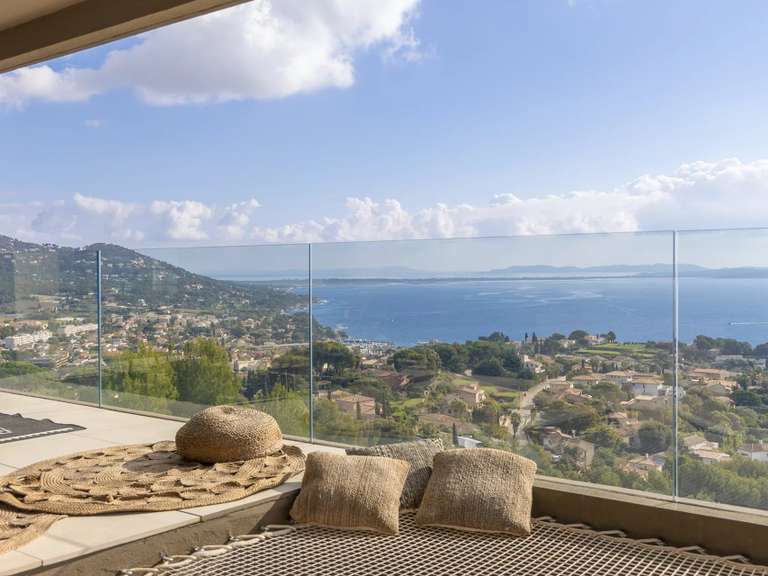 Maison Carqueiranne - 5 chambres - 290m²