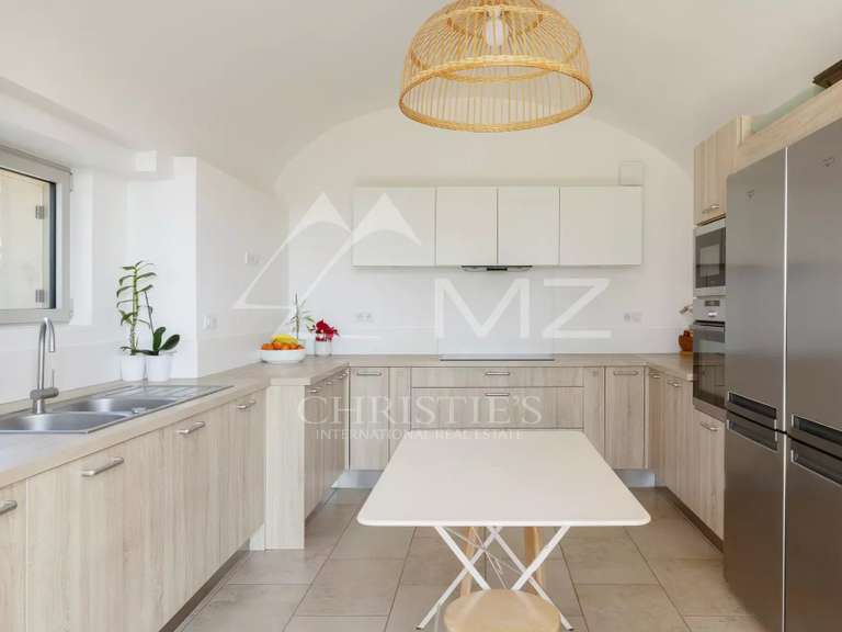 Maison Grasse - 7 chambres - 374m²