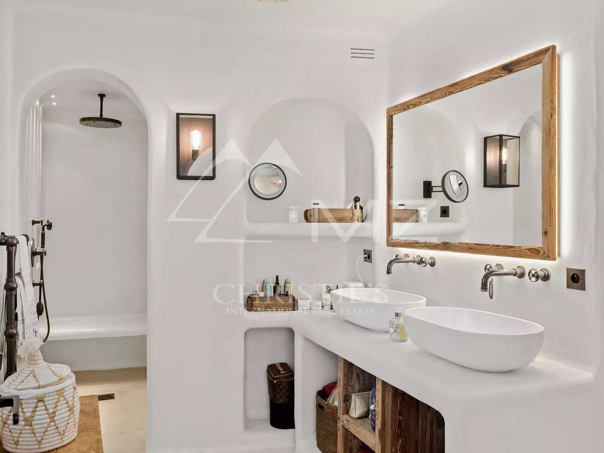 House Mougins