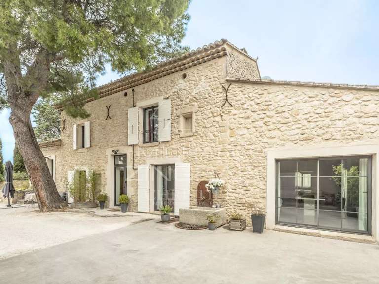 Maison Robion - 6 chambres - 330m²