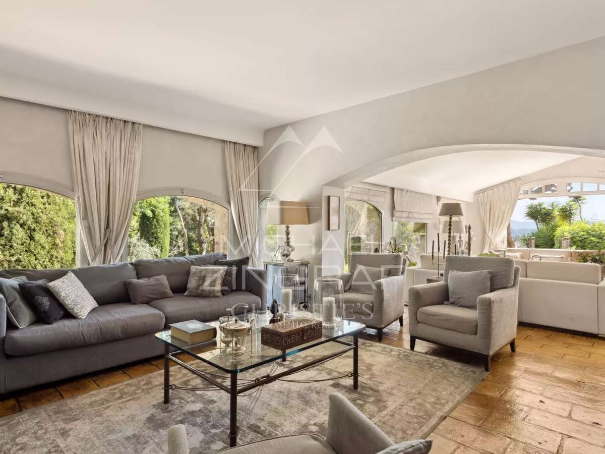House Mouans-Sartoux