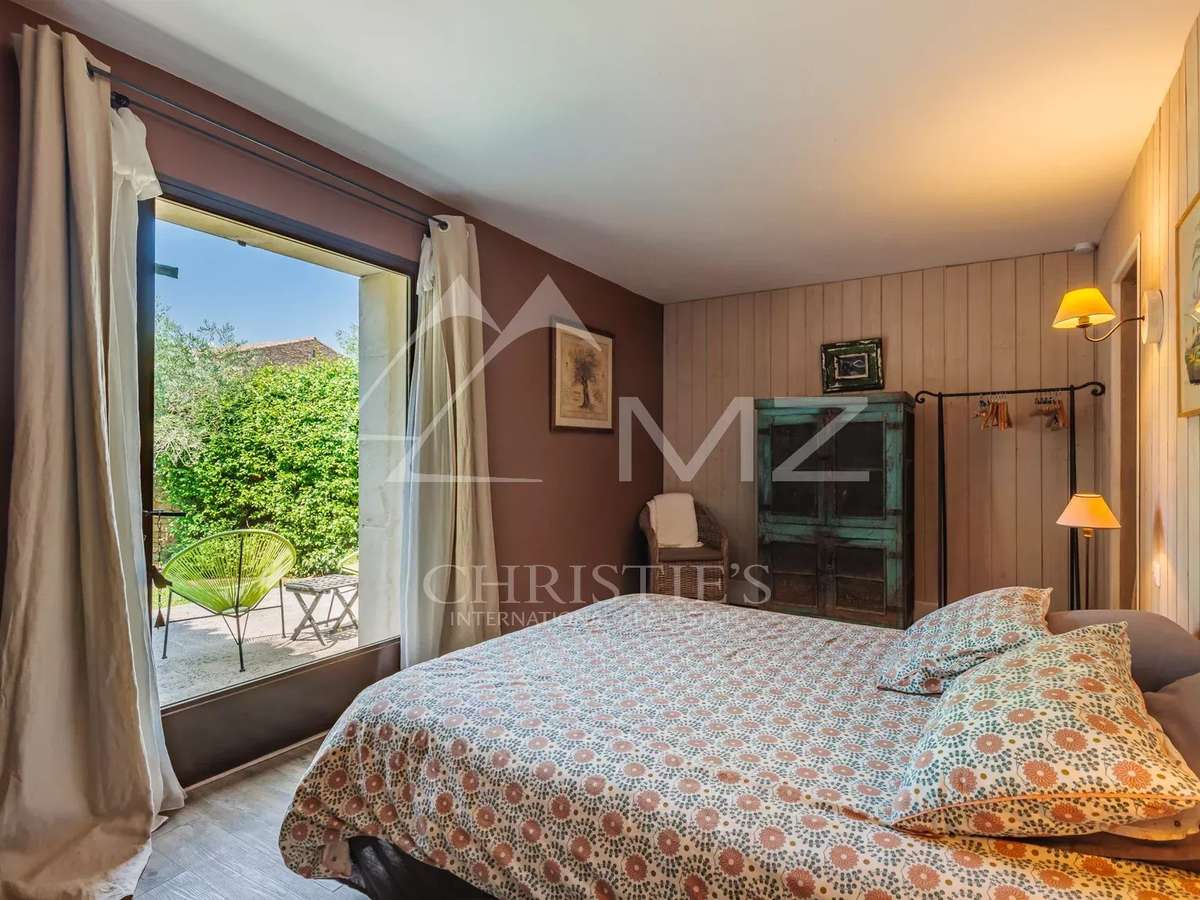 House Gordes