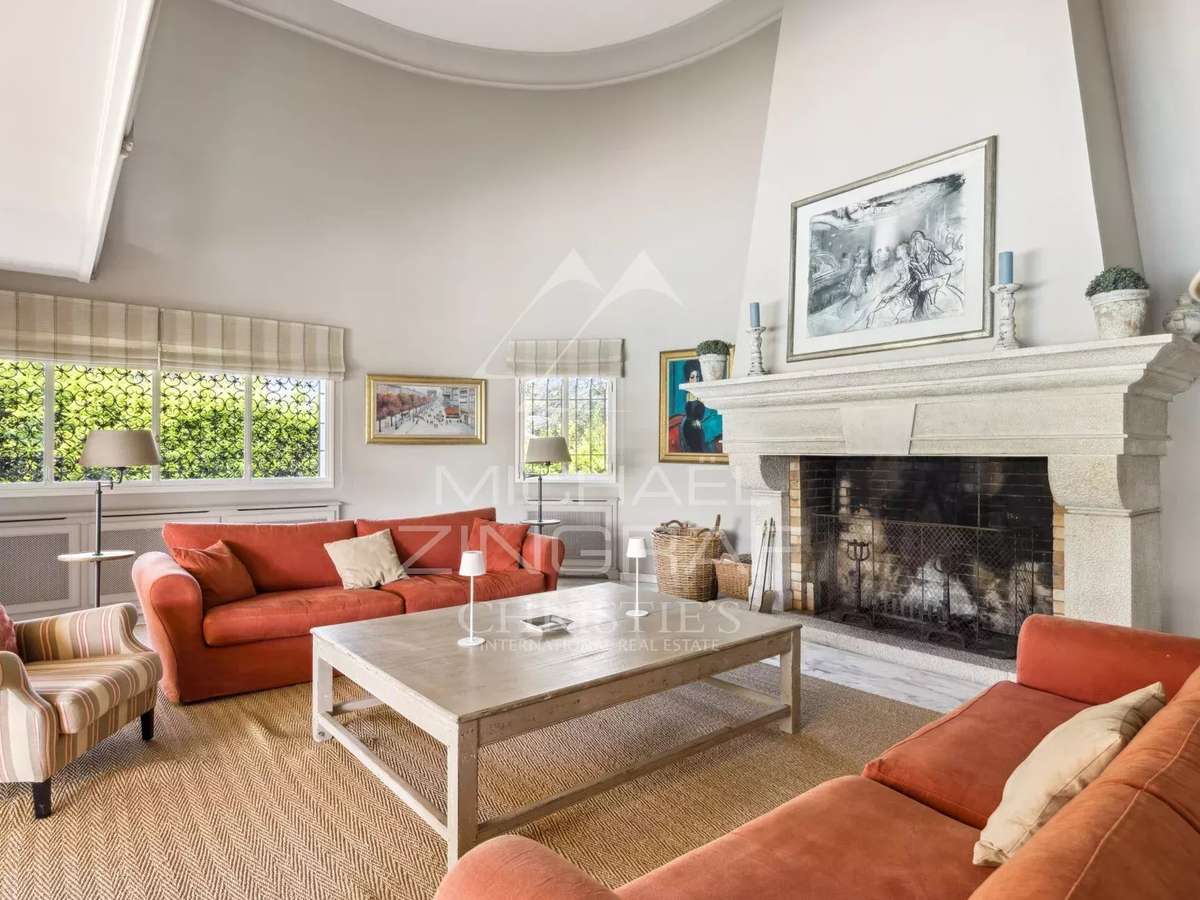 House Mougins