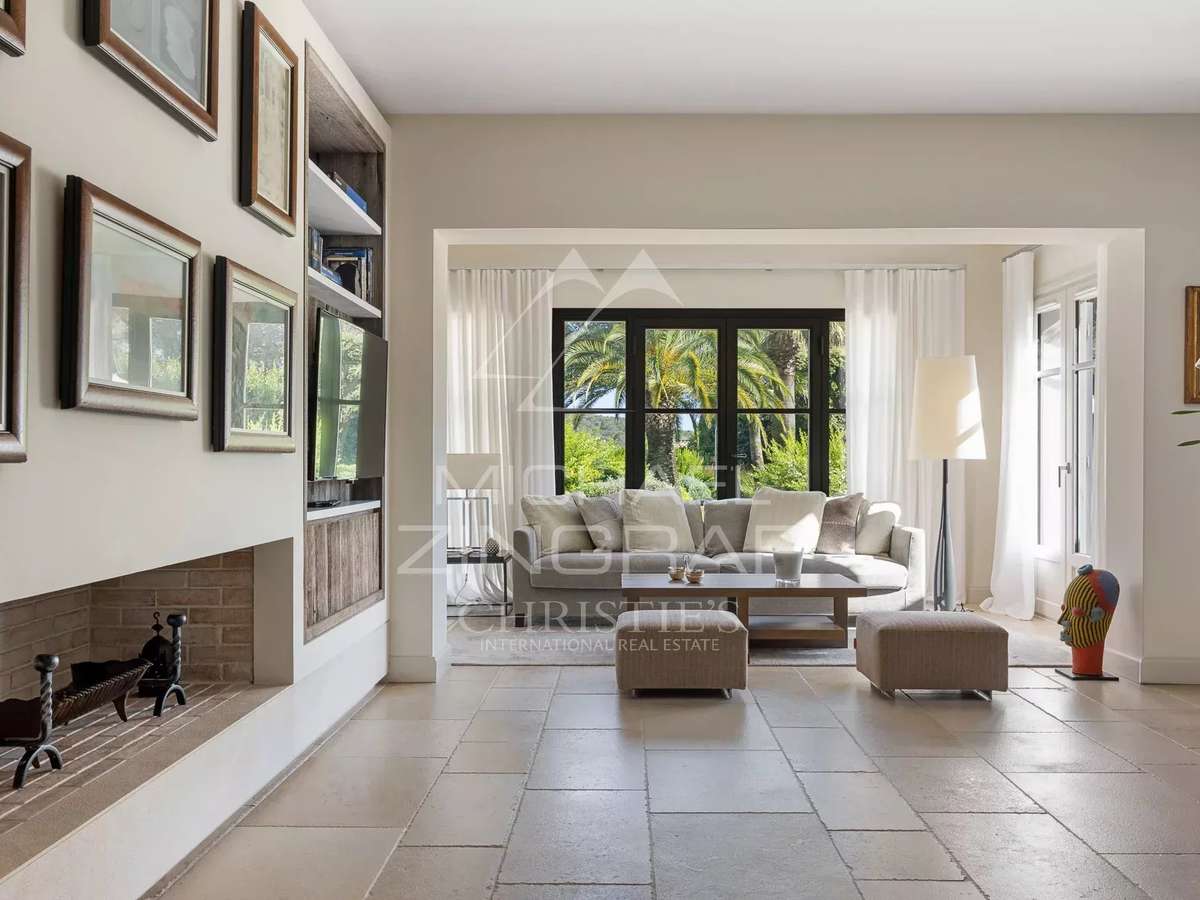 House Mougins