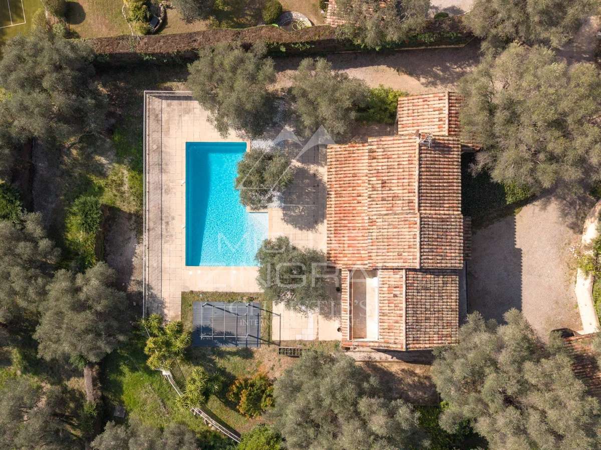 House Mougins