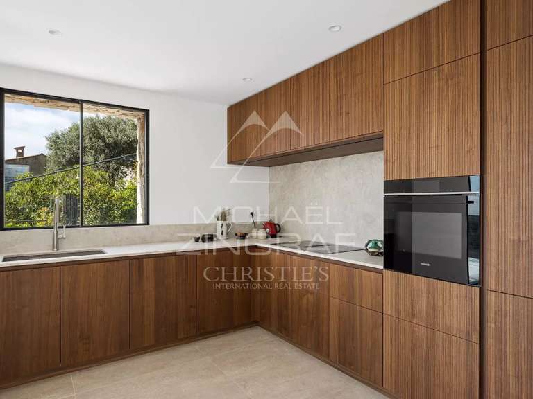 Maison Roquebrune-Cap-Martin - 4 chambres - 182m²
