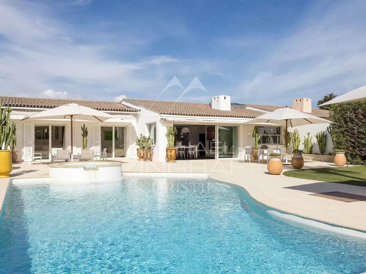 House Villeneuve-Loubet