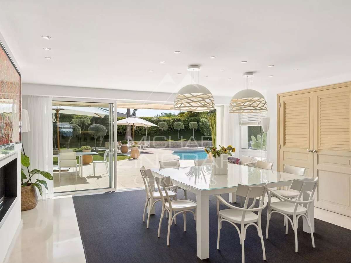 House Villeneuve-Loubet