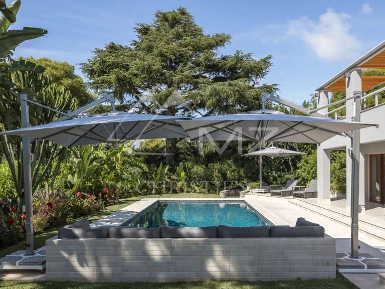 House Saint-Jean-Cap-Ferrat - 5 bedrooms - 400m²