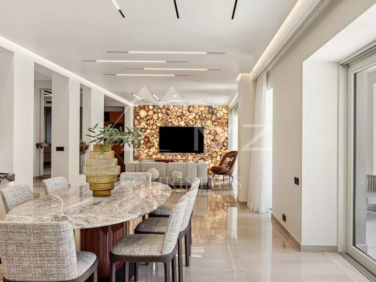 House Saint-Jean-Cap-Ferrat - 5 bedrooms - 400m²