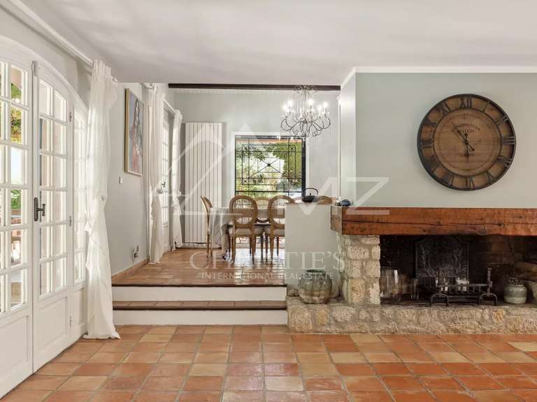 Maison Villefranche-sur-Mer - 4 chambres - 243m²