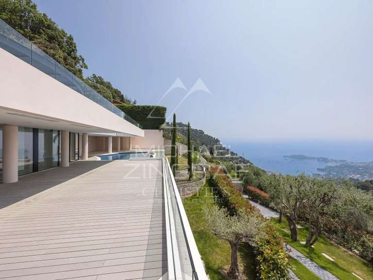 Maison Villefranche-sur-Mer - 6 chambres - 347m²