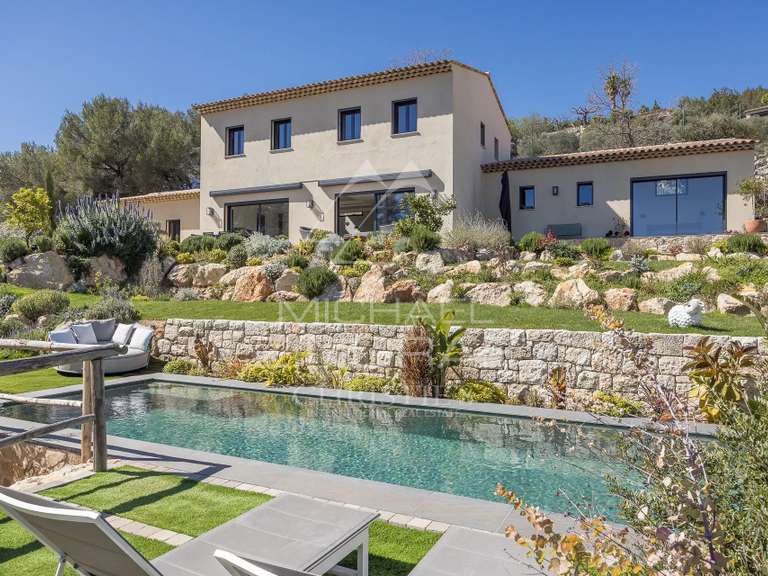 Maison Tourrettes-sur-Loup - 5 chambres - 294m²