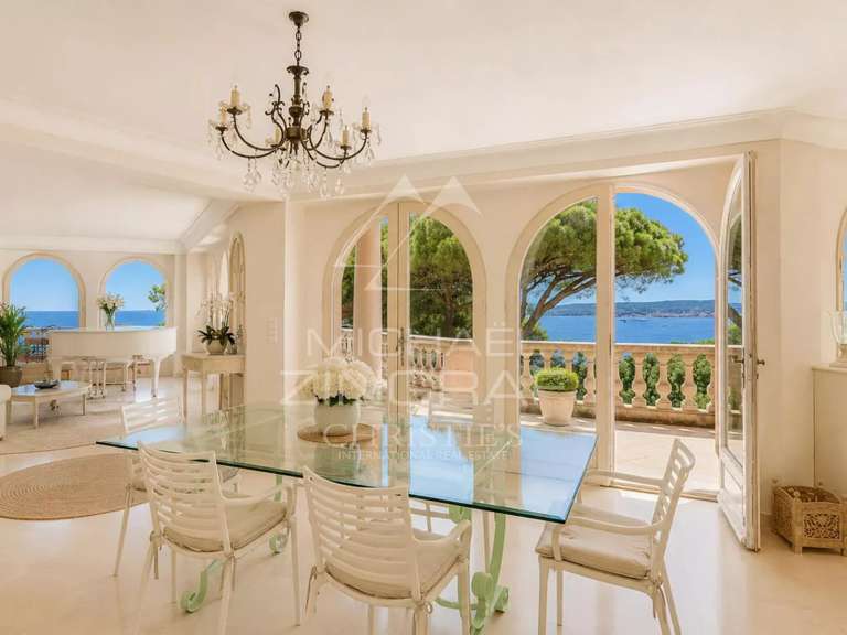 House Sainte-Maxime - 6 bedrooms - 310m²