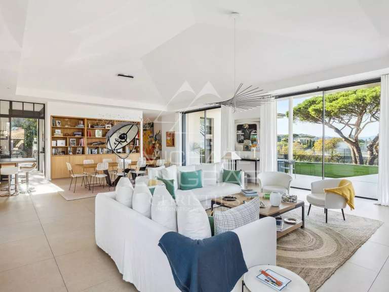 House Saint-Tropez - 5 bedrooms - 360m²