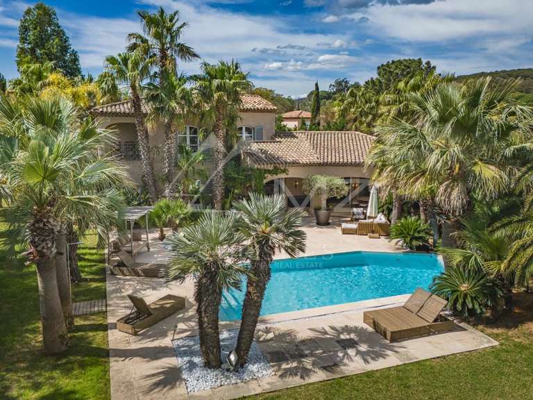 Maison Grimaud - 5 chambres - 251m²