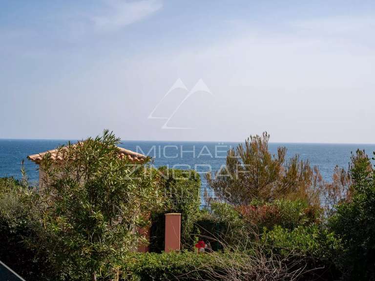 Maison Cavalaire-sur-Mer - 4 chambres - 150m²