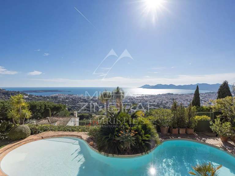 Maison Cannes - 4 chambres - 182m²