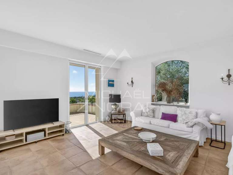 Maison Vallauris - 4 chambres - 270m²