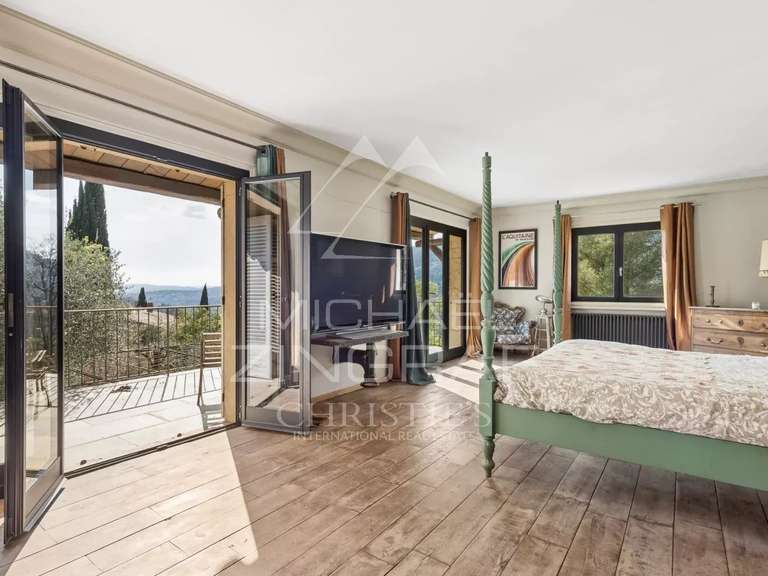 Maison Grasse - 6 chambres - 227m²