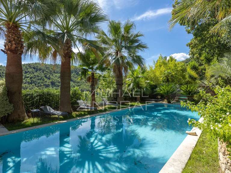 Maison Grasse - 6 chambres - 380m²