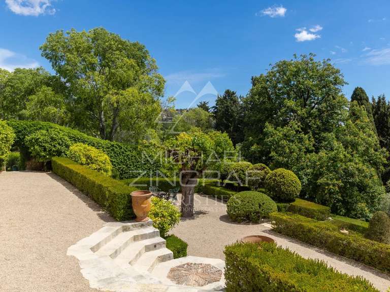 House Grasse - 9 bedrooms - 462m²