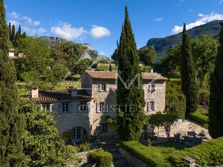 Maison Le Bar-sur-Loup - 4 chambres - 182m²