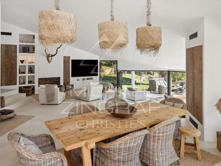 Maison Le Rouret - 4 chambres - 270m²