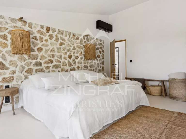 Maison Le Rouret - 4 chambres - 270m²