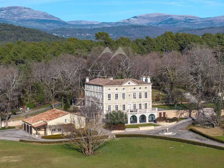 Maison Fayence - 9 chambres - 843m²