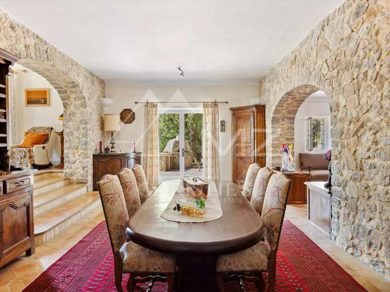 House Lorgues - 5 bedrooms - 413m²