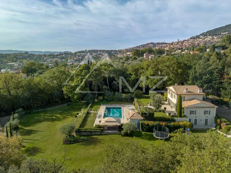 House Grasse - 8 bedrooms - 453m²