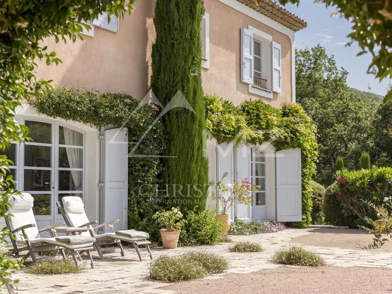 Maison Saint-Vallier-de-Thiey - 6 chambres - 293m²
