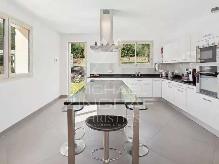 Maison Grasse - 5 chambres - 269m²