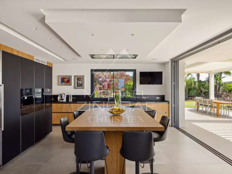 Maison Roquefort-les-Pins - 6 chambres - 488m²