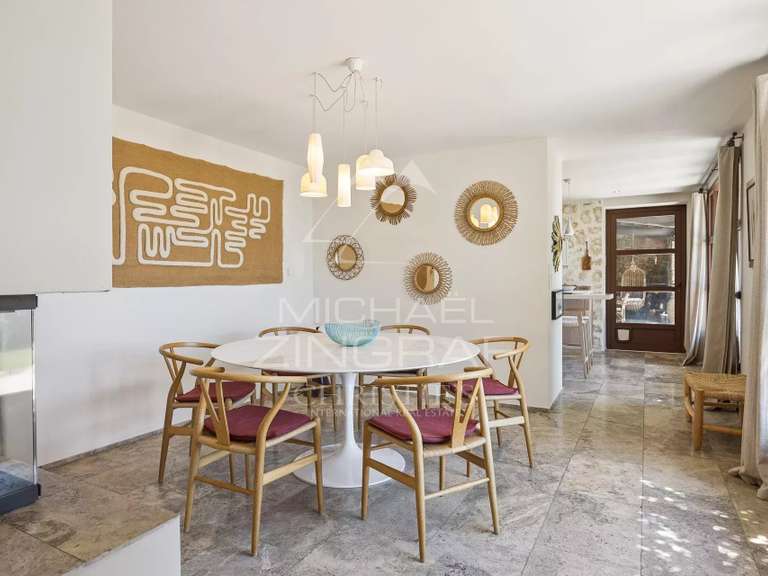 Maison Châteauneuf-Grasse - 5 chambres - 250m²
