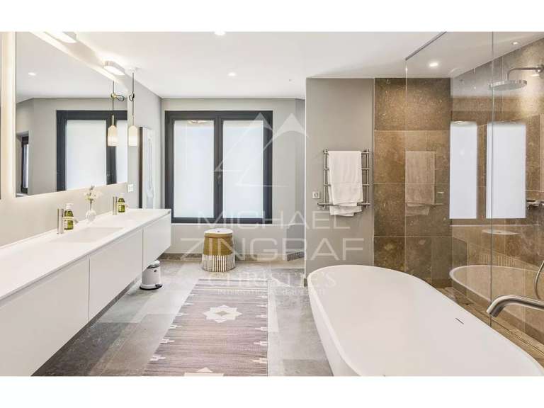 Maison Grasse - 5 chambres - 730m²