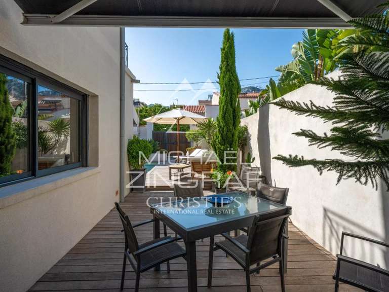 Maison Marseille 8e - 3 chambres - 190m²