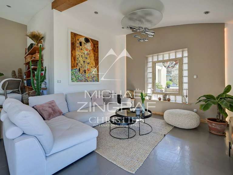 House Mérindol - 4 bedrooms - 210m²