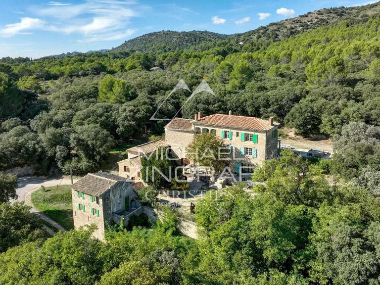 Maison Mérindol - 7 chambres - 268m²