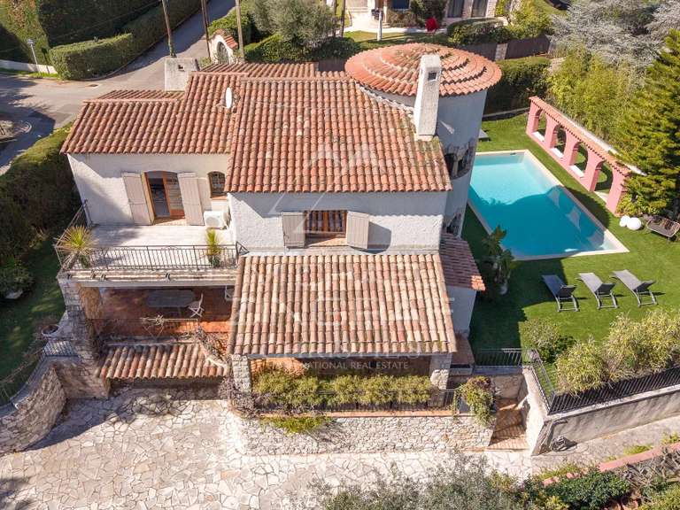 Maison Cap-d-antibes - 4 chambres - 162m²
