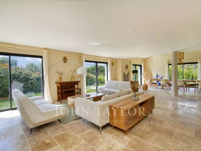 Maison Grimaud - 5 chambres - 300m²
