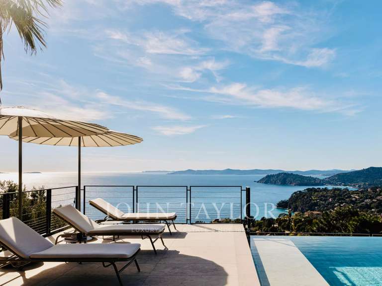 Maison Rayol-Canadel-sur-Mer - 6 chambres - 400m²
