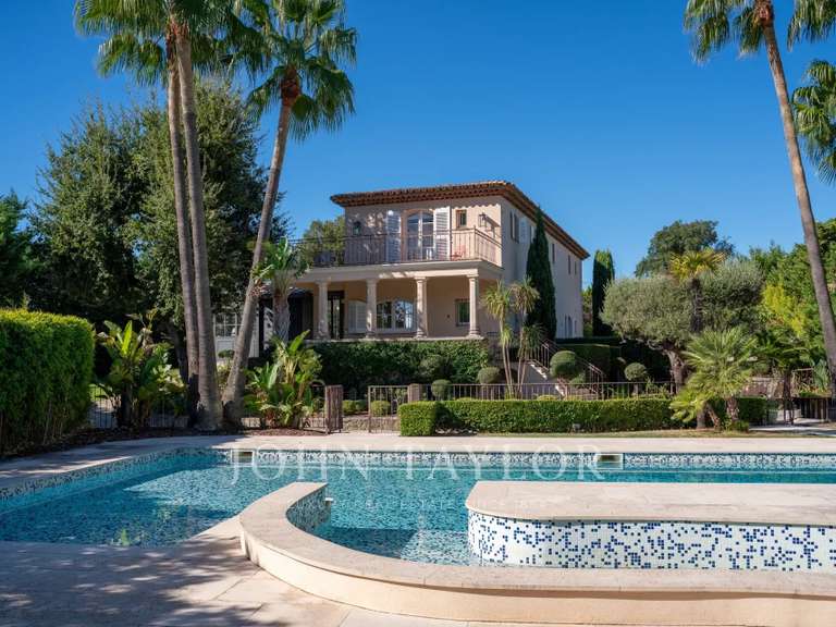 Maison Grimaud - 5 chambres - 260m²